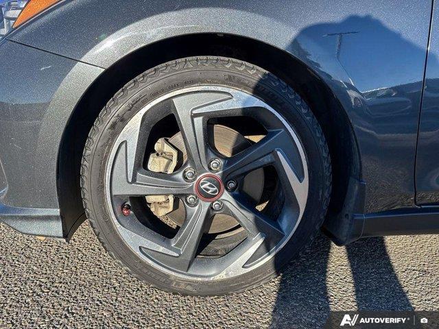 hyundai Veloster 2020 - 18