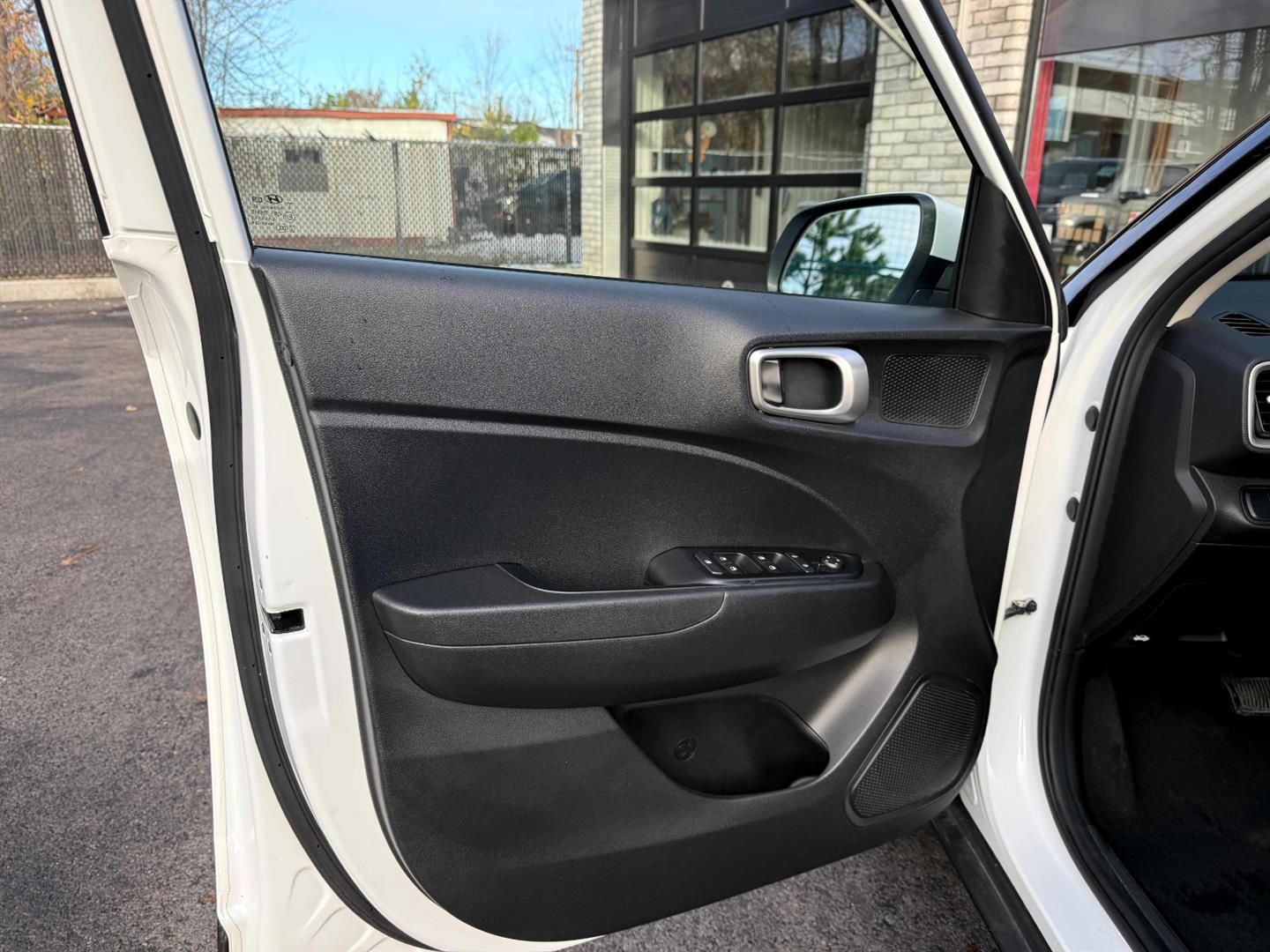 hyundai Venue 2022 - 24