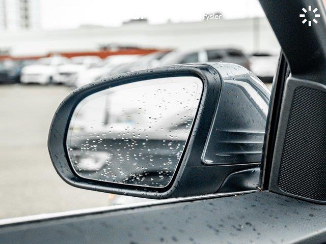 mercedes-benz C-Class 2019 - 13