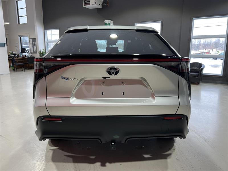 toyota bZ4X 2023 - 5