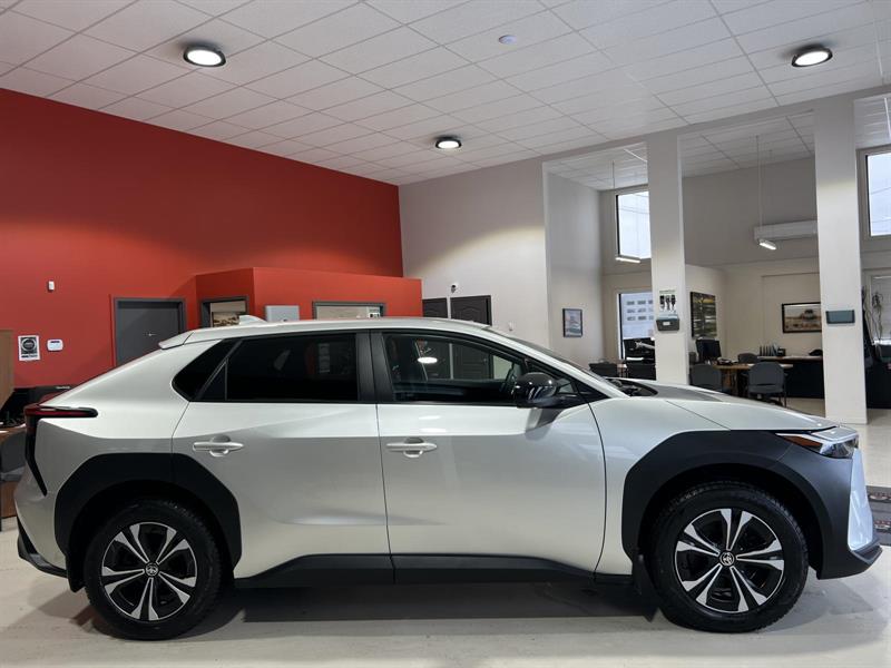 toyota bZ4X 2023 - 11