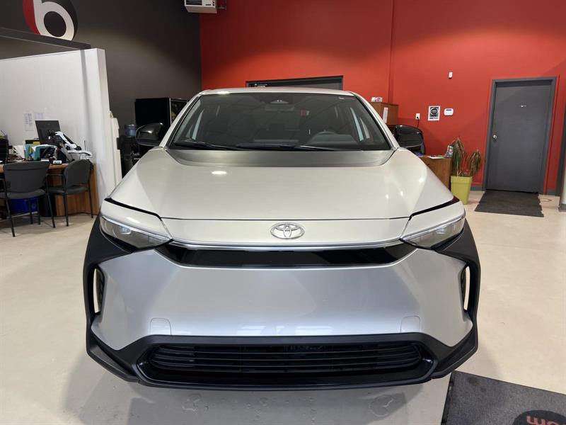 toyota bZ4X 2023 - 13
