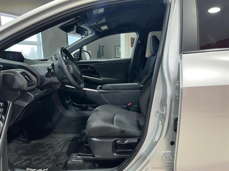 toyota bZ4X 2023 - 16