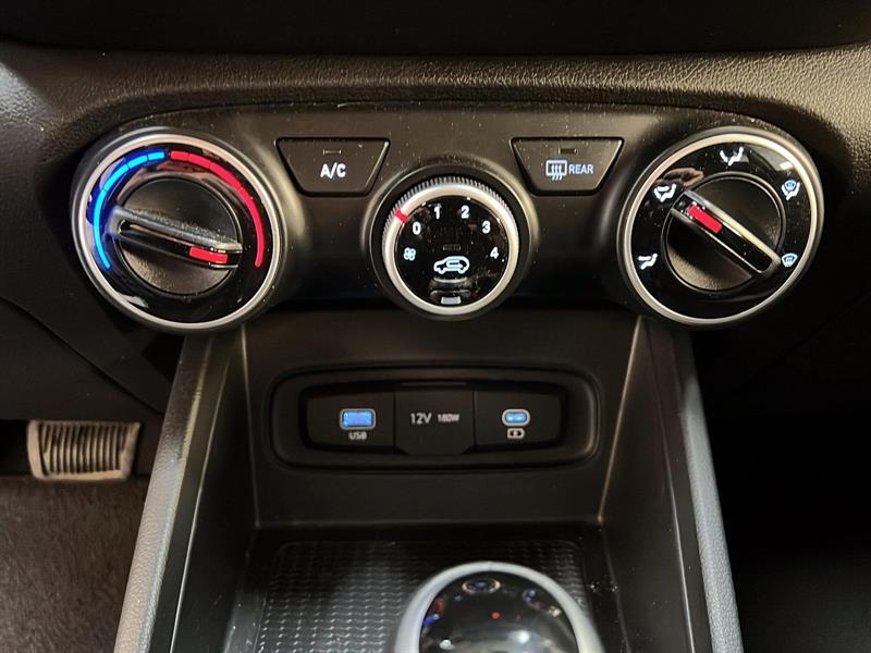 hyundai Venue 2023 - 14