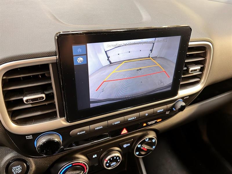 hyundai Venue 2023 - 16