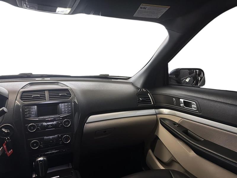 ford Explorer 2018 - 25