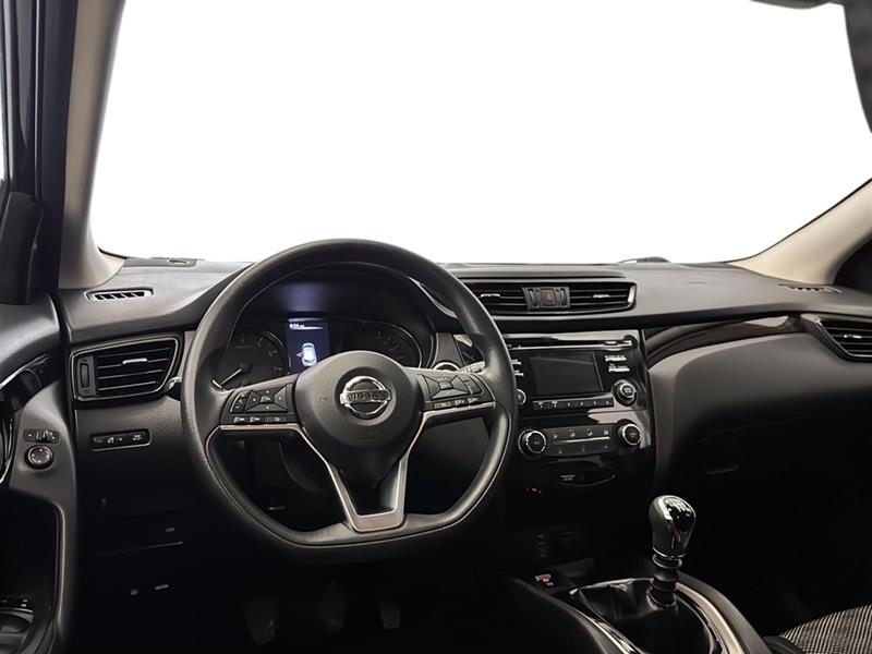 nissan Qashqai 2018 - 24