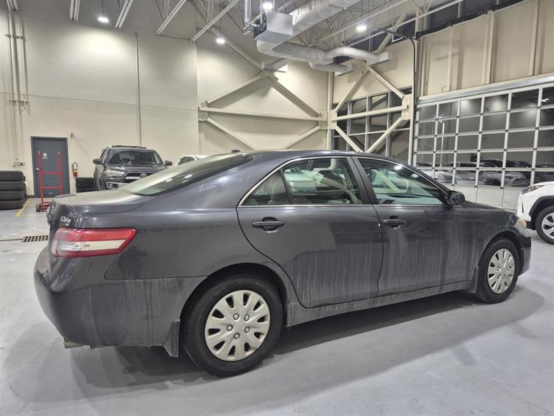 toyota Camry 2011 - 3
