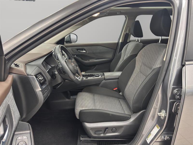 nissan Rogue 2022 - 12