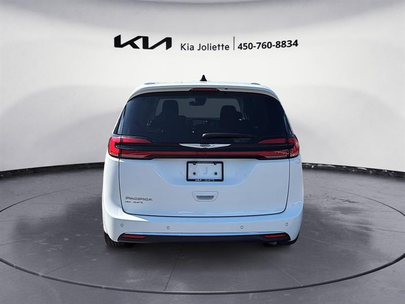 chrysler Pacifica 2024 - 2