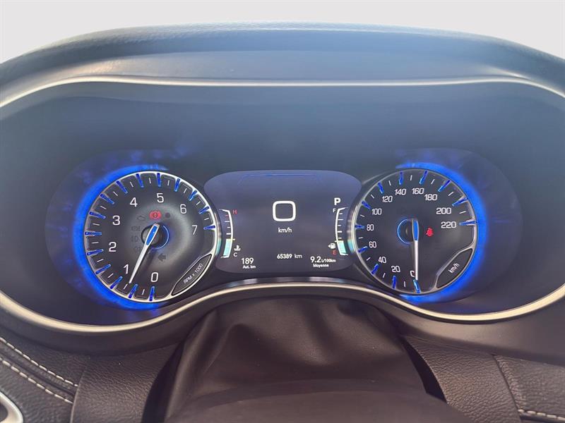 chrysler Pacifica 2024 - 13