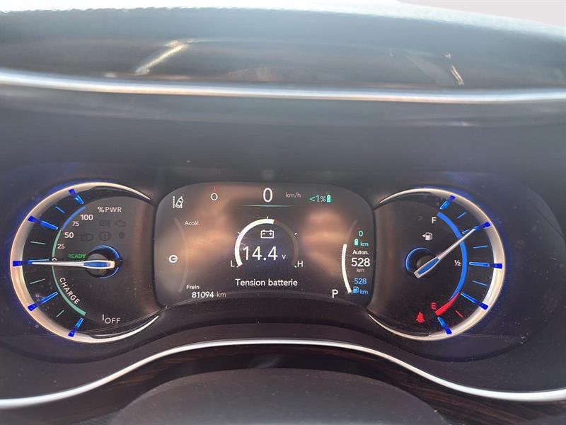 chrysler Pacifica Hybrid 2022 - 14
