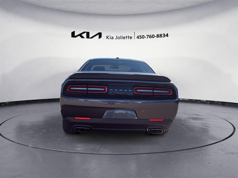 dodge Challenger 2017 - 6