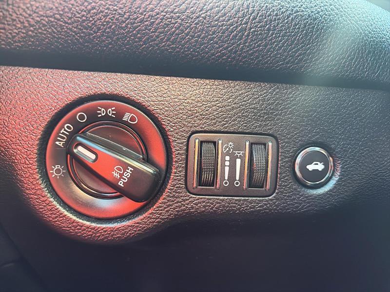 dodge Challenger 2017 - 19