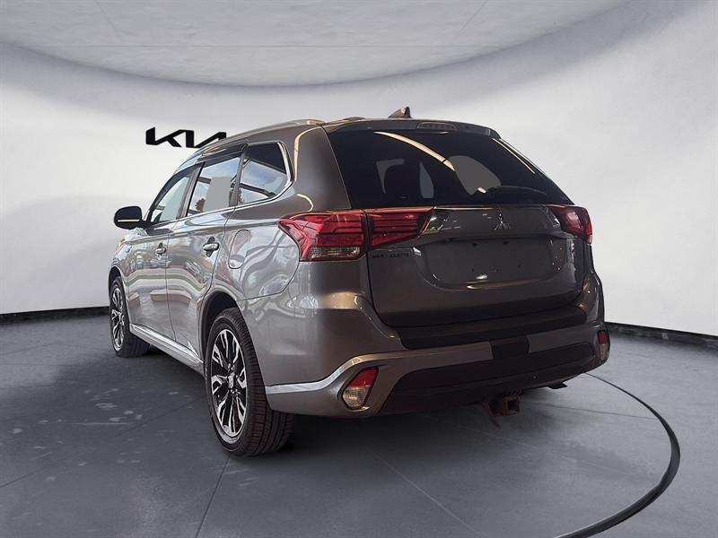 mitsubishi Outlander rechargeable 2018 - 5