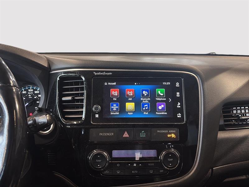 mitsubishi Outlander rechargeable 2018 - 16