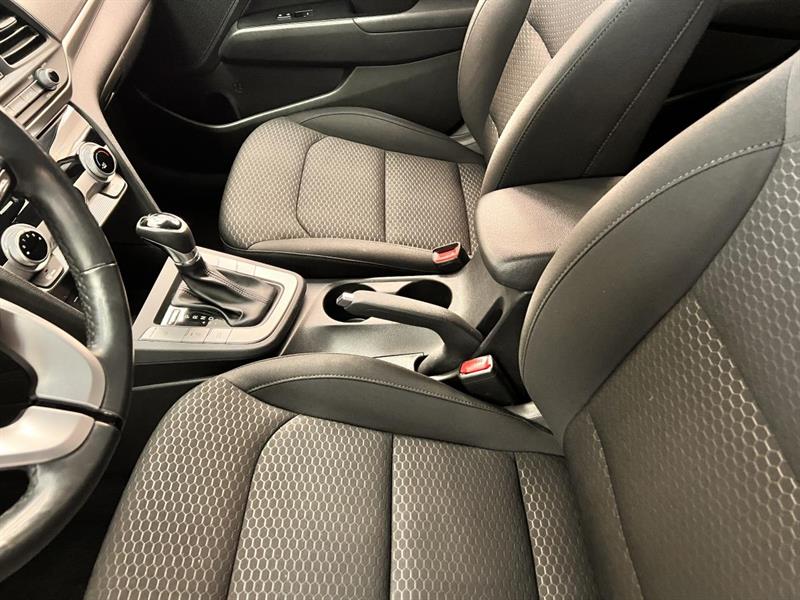 hyundai Elantra 2019 - 18