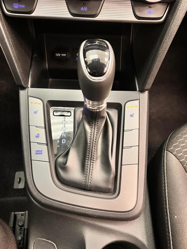 hyundai Elantra 2019 - 19