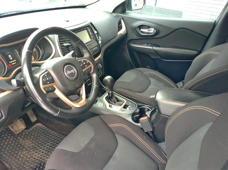 jeep Cherokee 2016 - 10