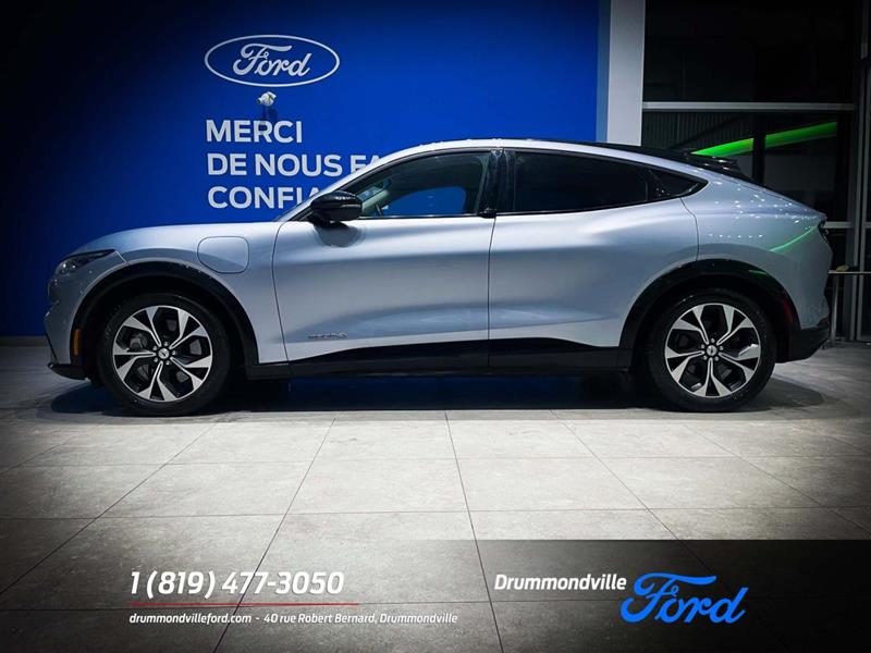 ford Mustang Mach-E 2022 - 3