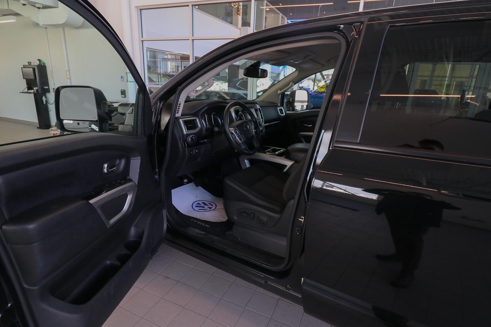 nissan Titan 2017 - 9