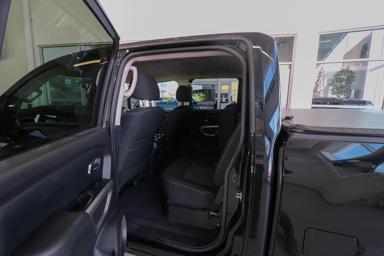 nissan Titan 2017 - 16