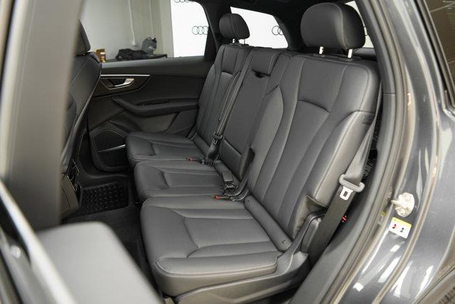 audi Q7 2025 - 26