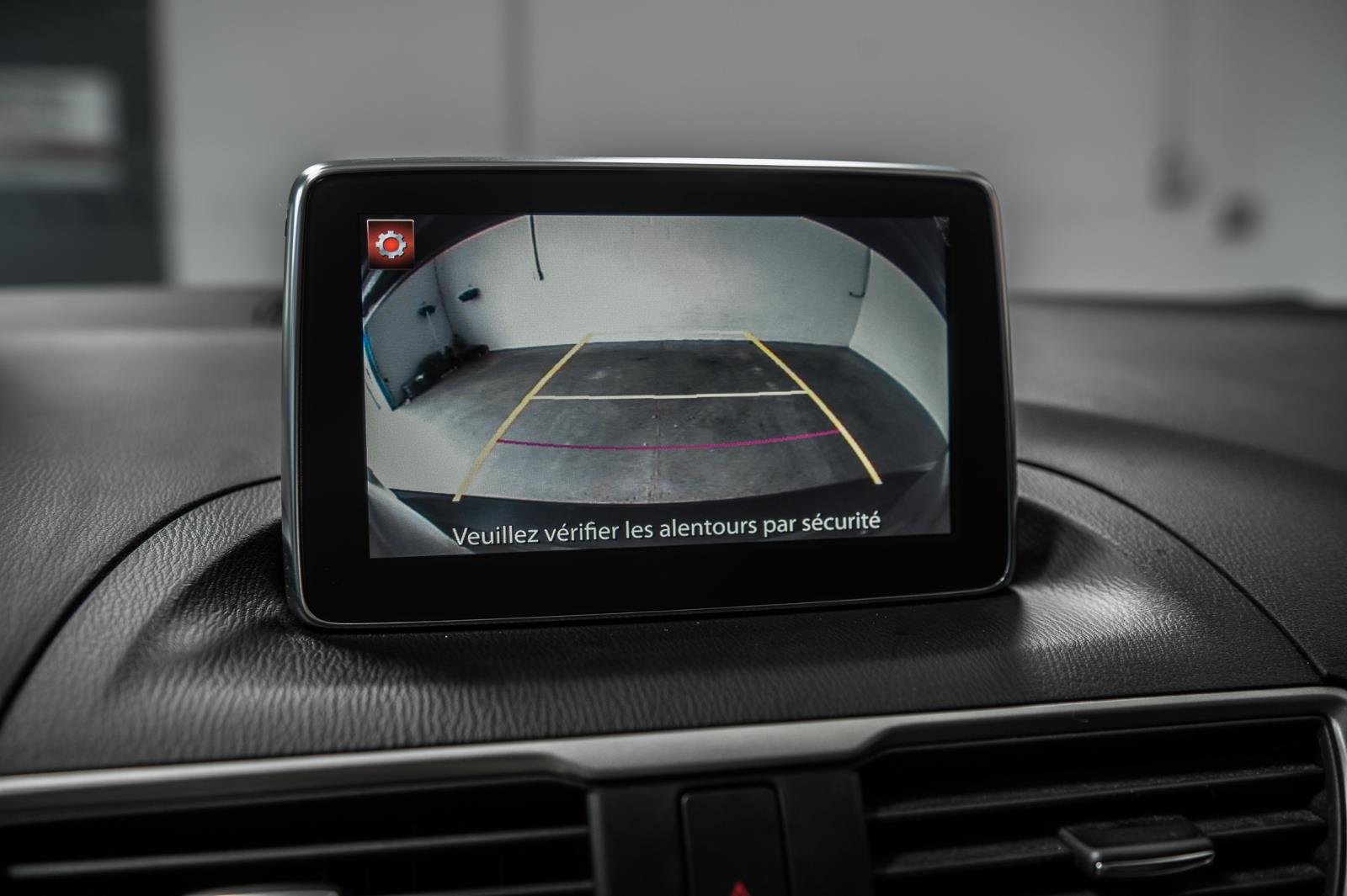 mazda Mazda3 2016 - 30