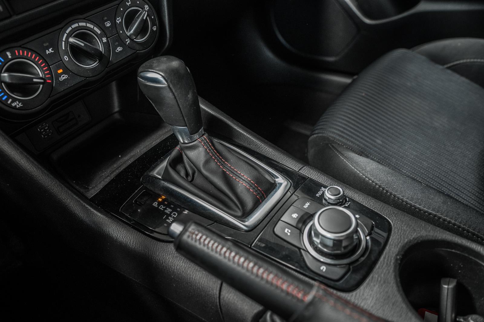 mazda Mazda3 2016 - 34