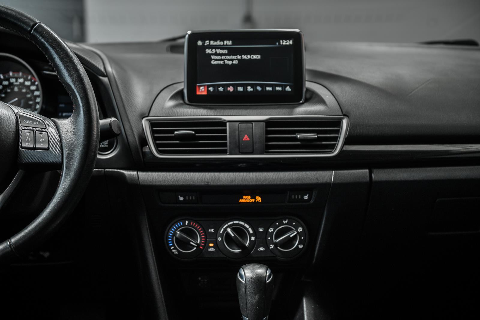 mazda Mazda3 2016 - 38