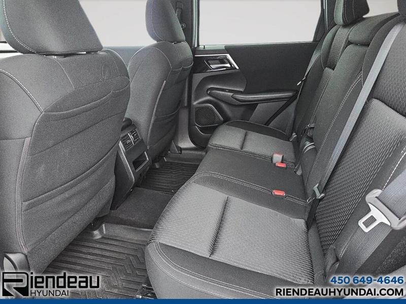 mitsubishi Outlander 2022 - 12