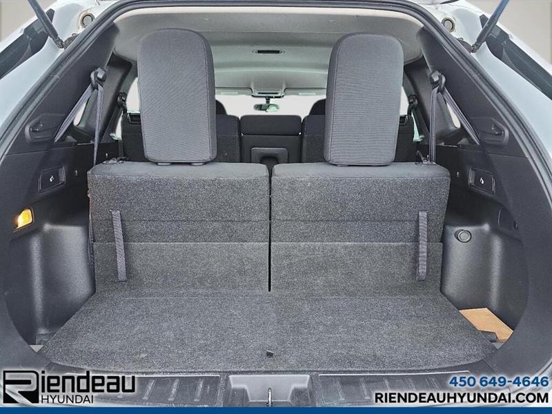 mitsubishi Outlander 2022 - 15