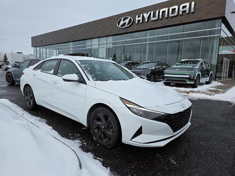 hyundai Elantra 2022