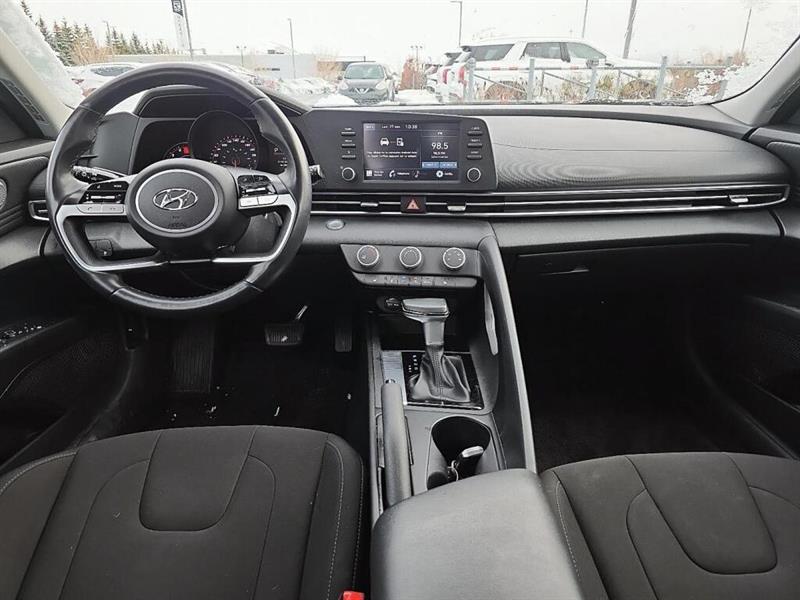 hyundai Elantra 2022 - 5