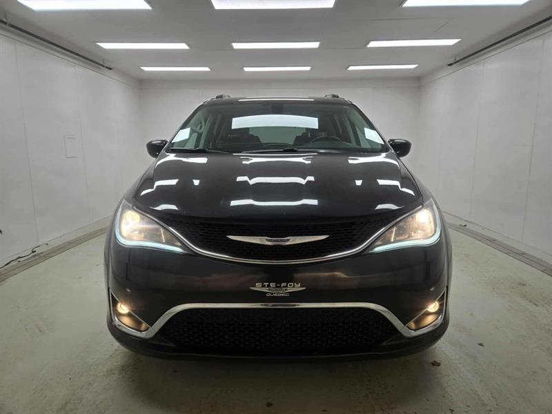 chrysler Pacifica 2017 - 2