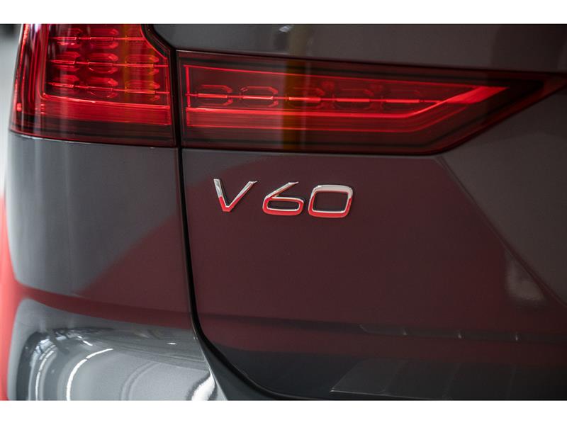 volvo V60 2023 - 8