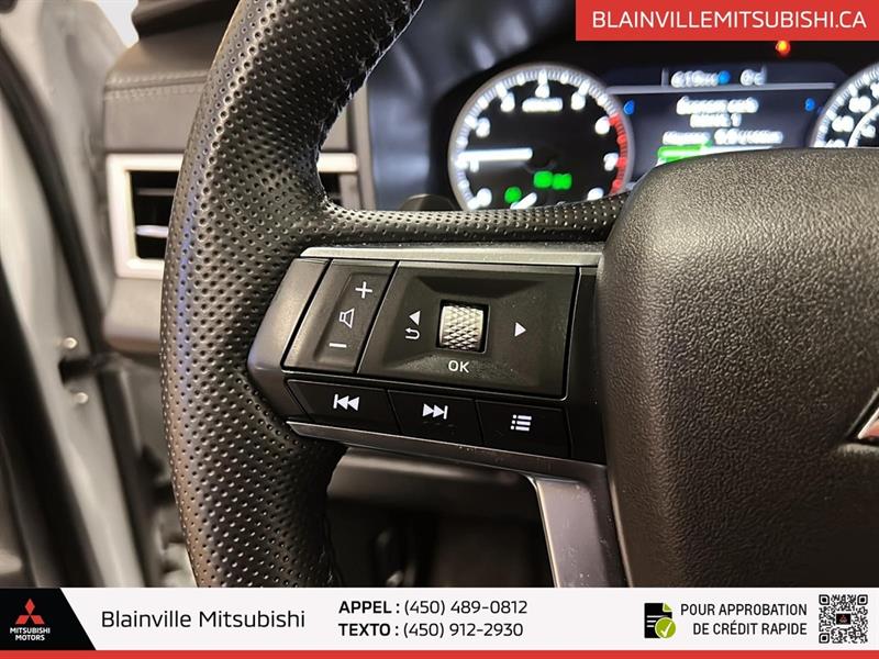 mitsubishi Outlander 2024 - 18