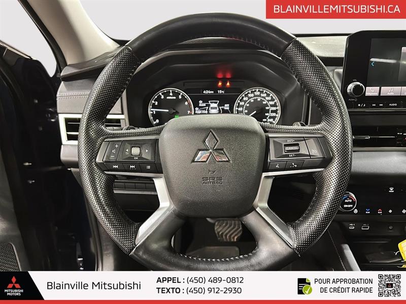 mitsubishi Outlander 2022 - 17