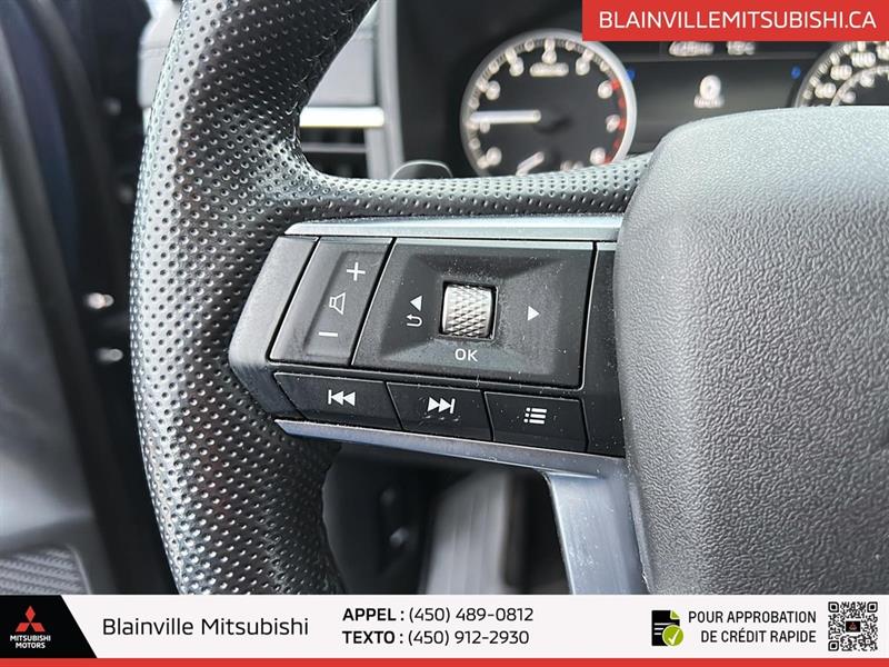 mitsubishi Outlander 2022 - 18