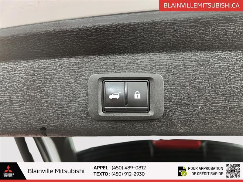 mitsubishi Outlander rechargeable 2023 - 12