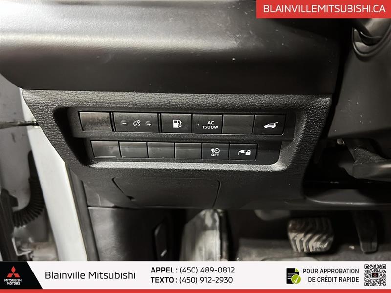 mitsubishi Outlander rechargeable 2023 - 24