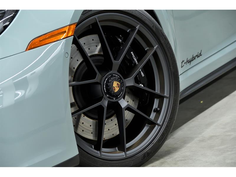 porsche 911 2025 - 8