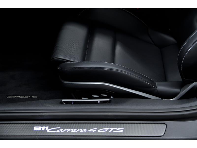 porsche 911 2025 - 14