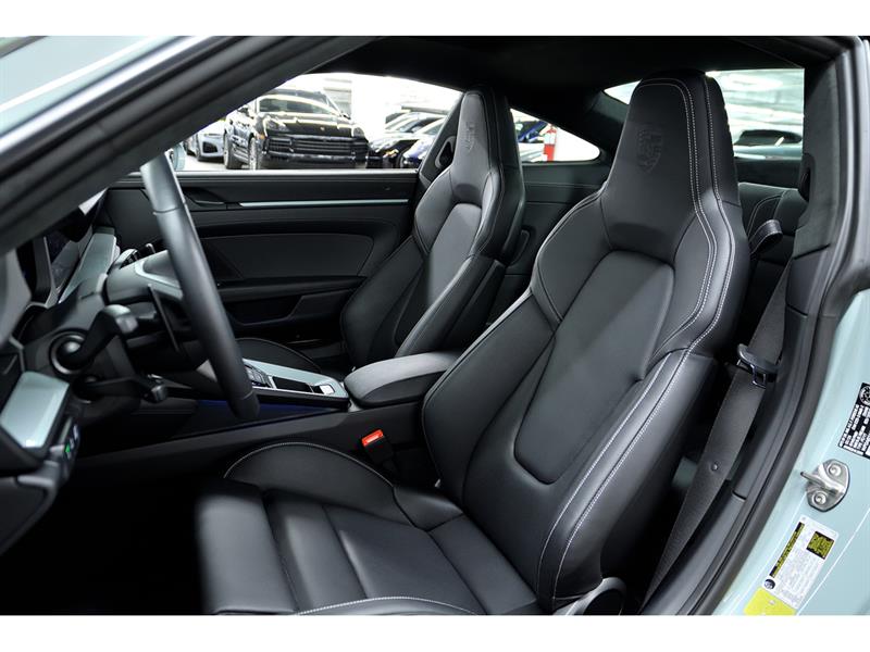 porsche 911 2025 - 17