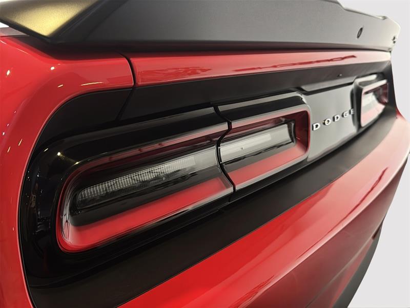 dodge Challenger 2018 - 11