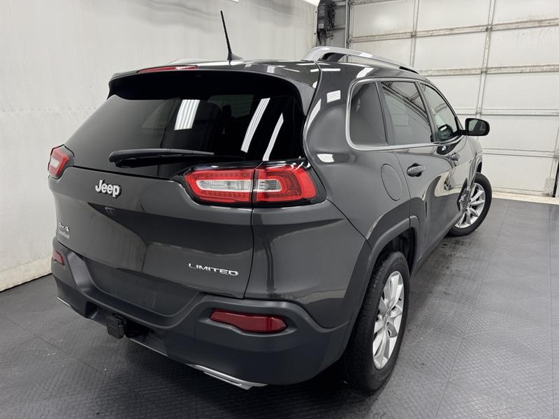 jeep Cherokee 2016 - 9