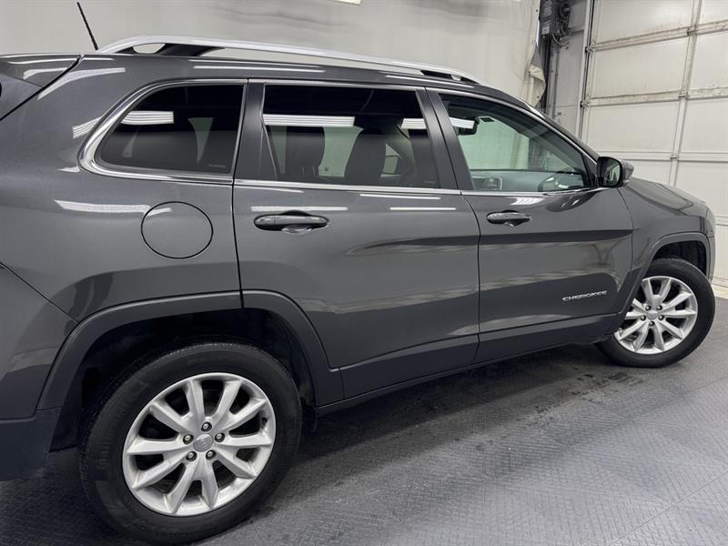 jeep Cherokee 2016 - 11
