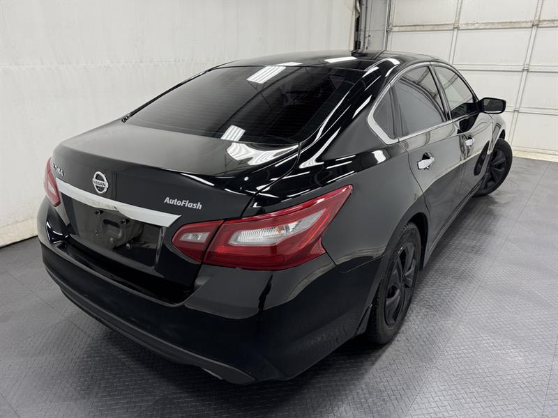 nissan Altima 2018 - 9