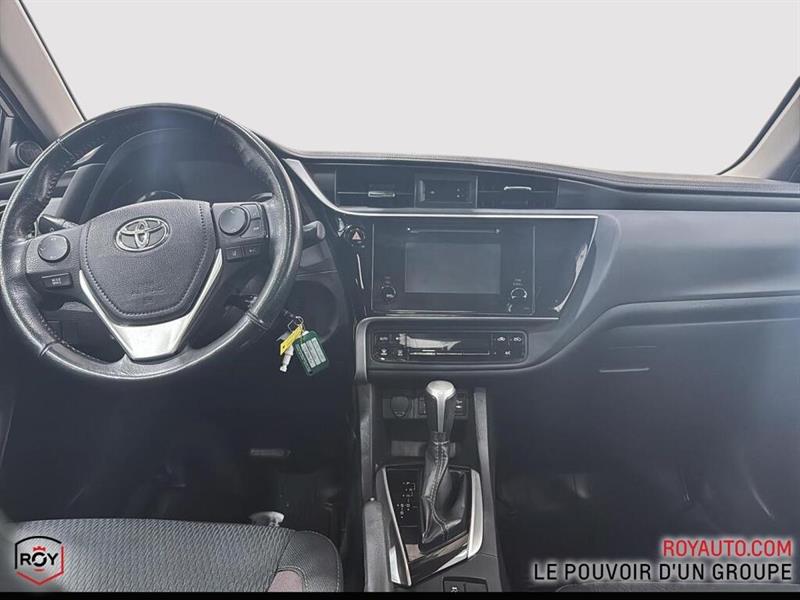 toyota Corolla 2019 - 9