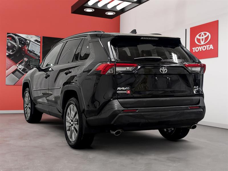 toyota RAV4 2023 - 2